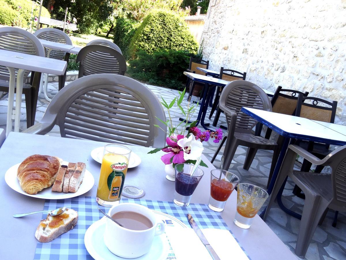 Le Clos Fleuri Hotel Médis Kültér fotó